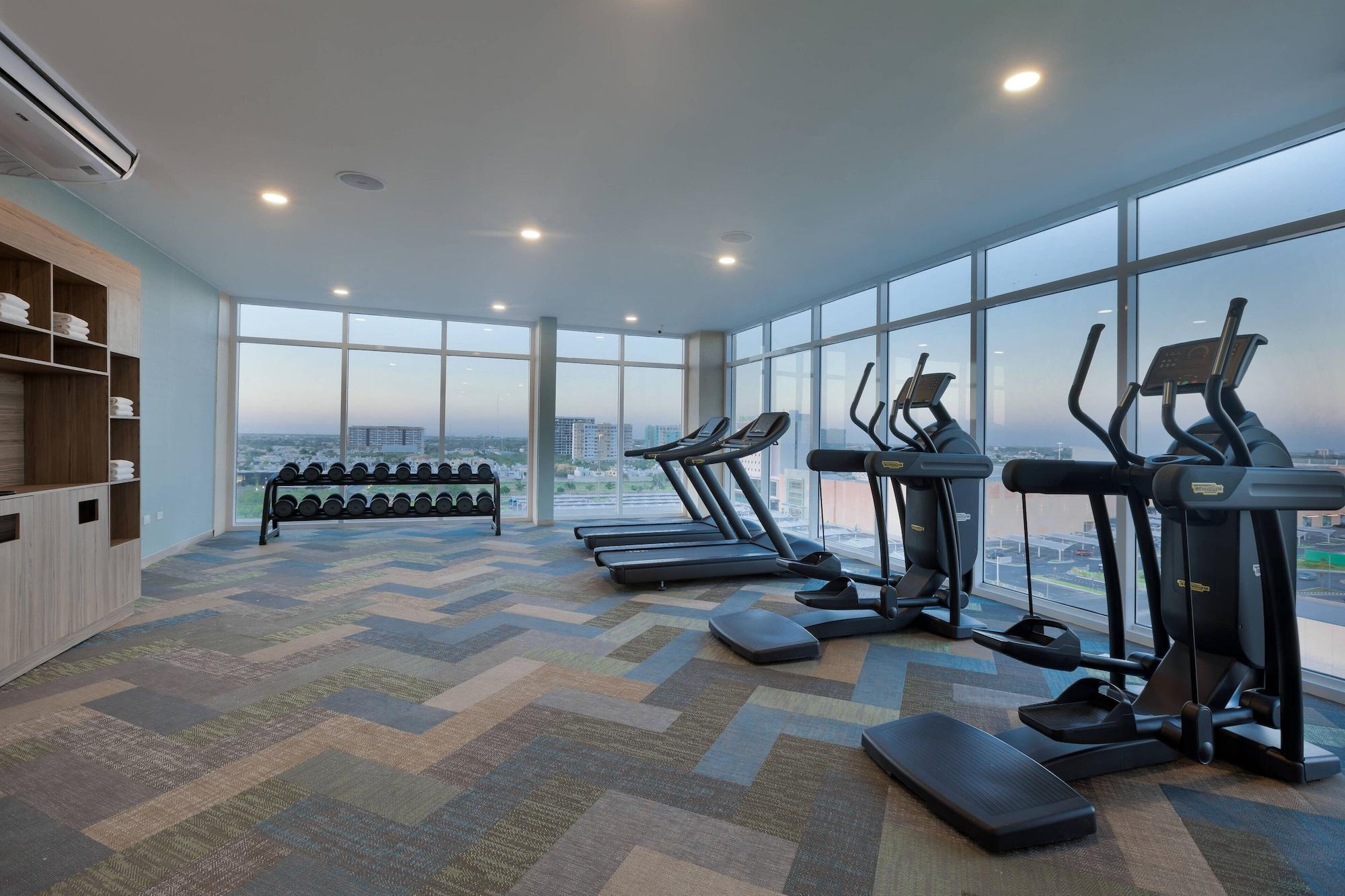 Residence Inn By Marriott Merida Ngoại thất bức ảnh