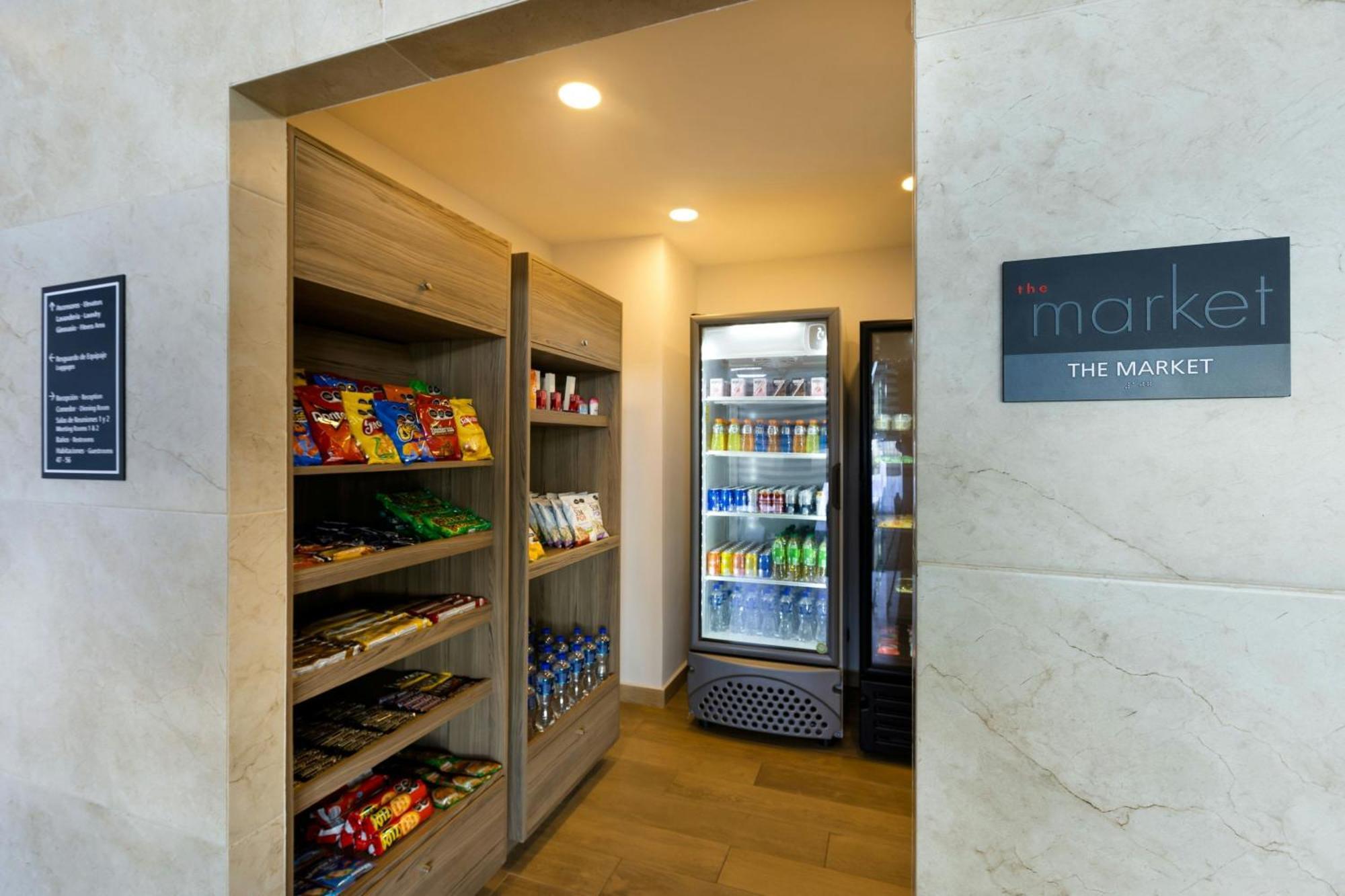 Residence Inn By Marriott Merida Ngoại thất bức ảnh